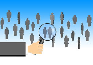 开云体育下载-中国足球裁判判罚尺度变化分析，国内足球裁判