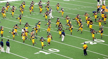 开云体育地址-全国青少年团队合作跳绳赛激烈角逐，中国青少年跳绳最厉害比赛视频