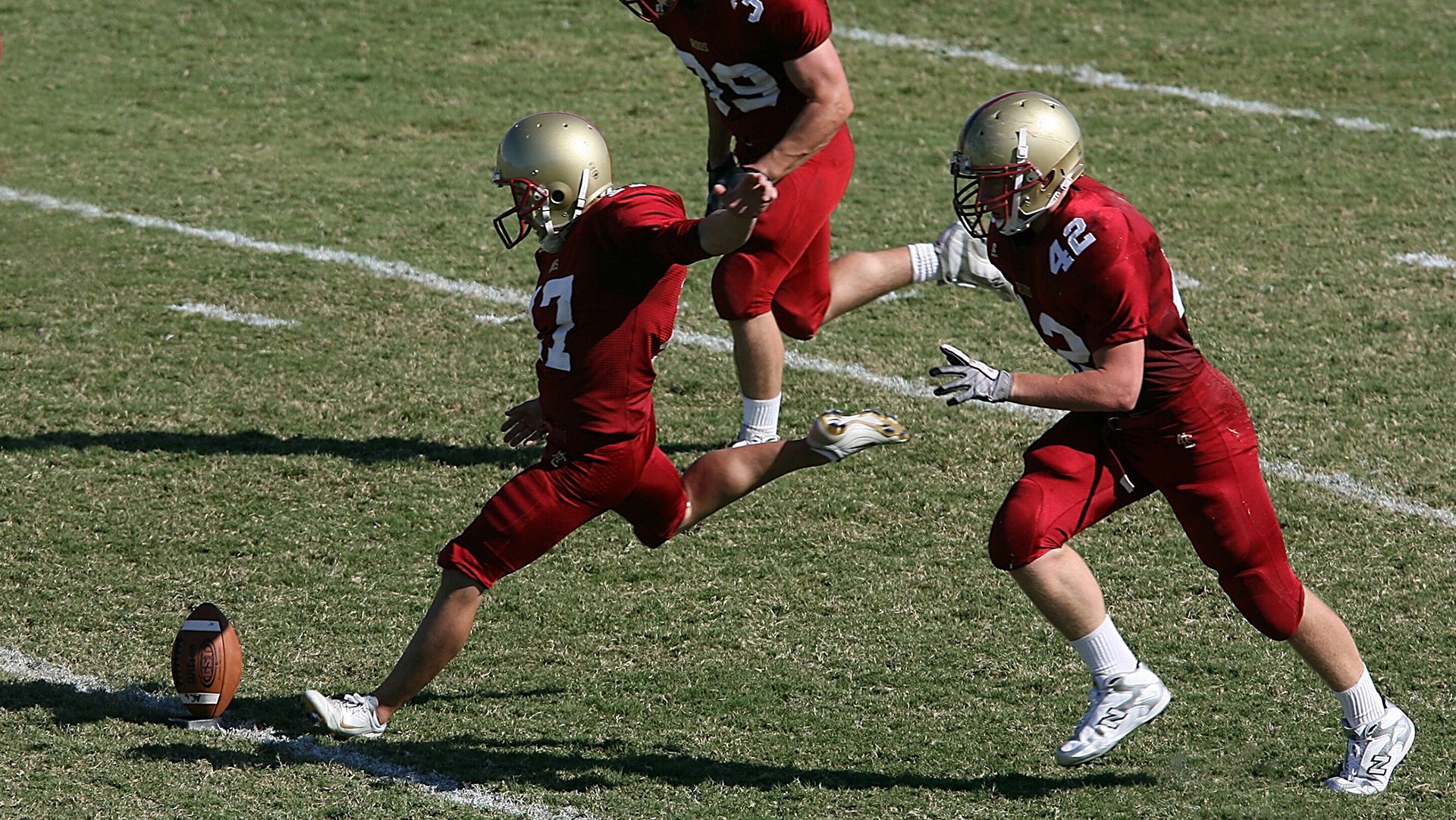 法甲球员视觉追踪训练促进战术执行精准度